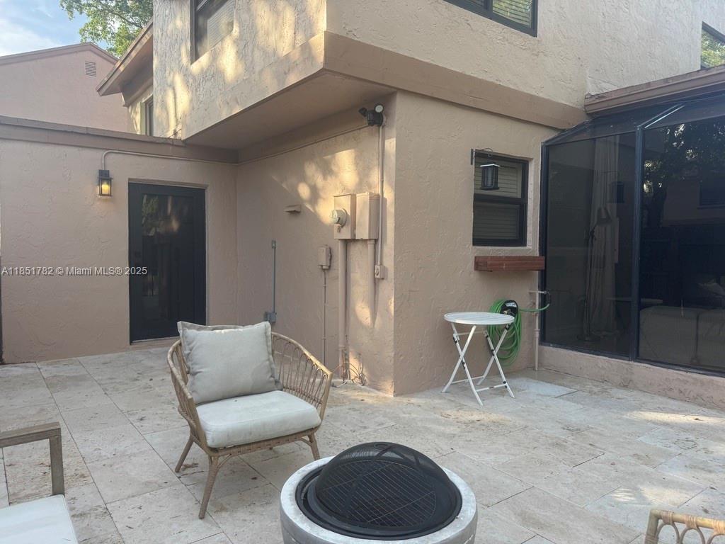 46 Chestnut Cir # 46