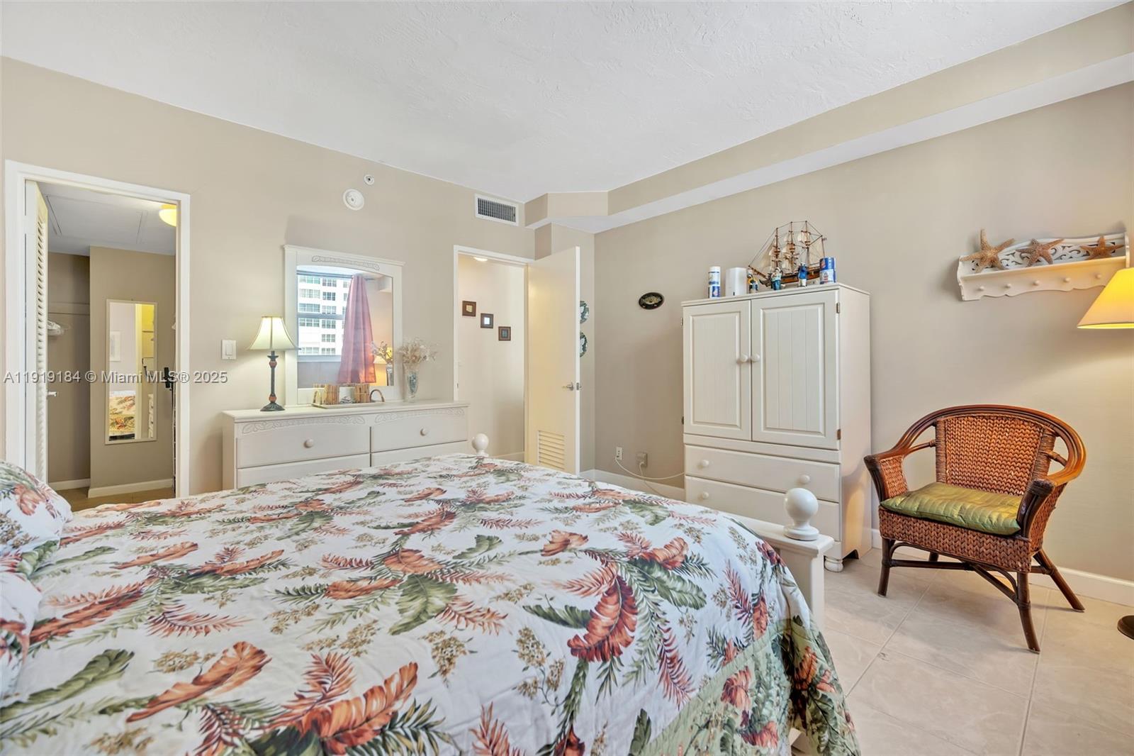 3001 S Ocean Dr # 403