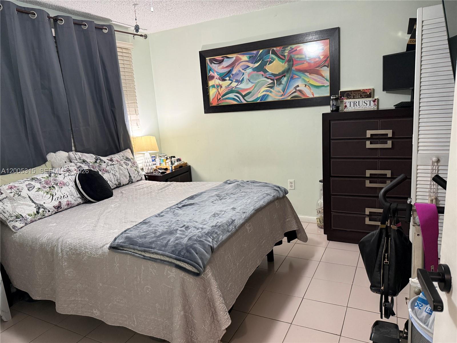 1212-1214 SW 30th Ct