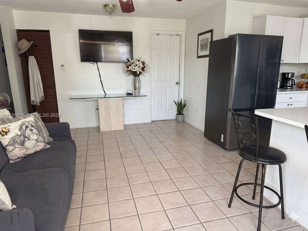 1212-1214 SW 30th Ct