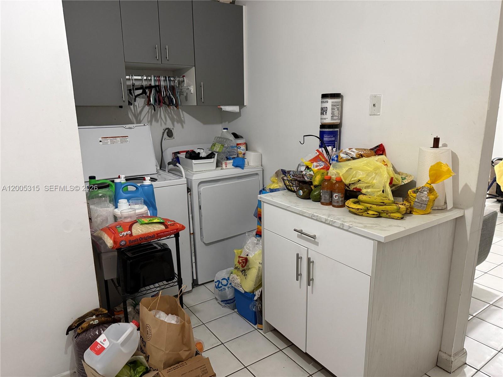 1212-1214 SW 30th Ct