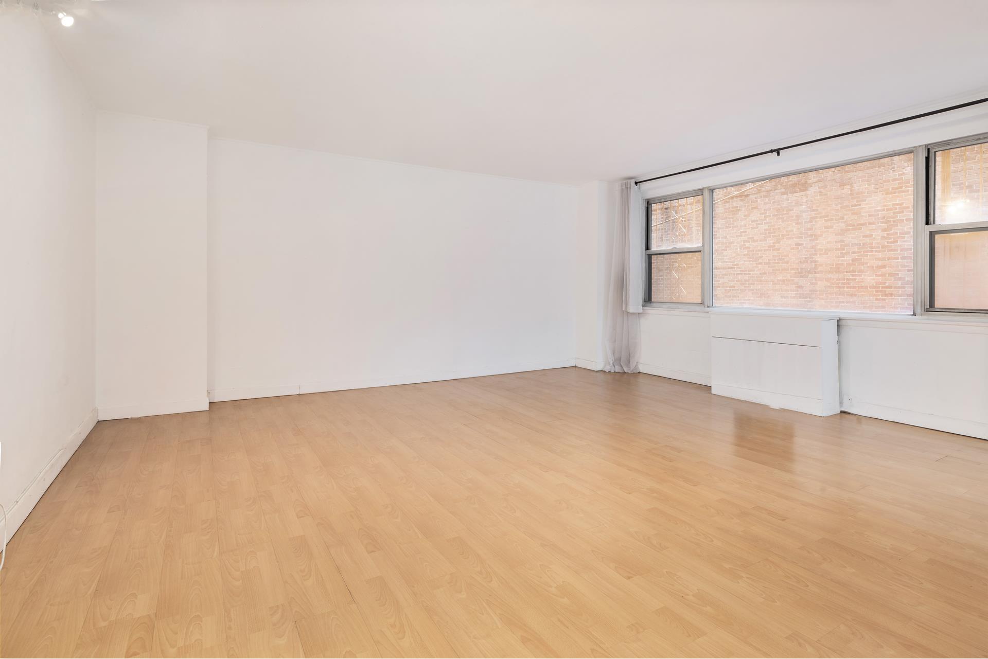 139 E 33RD Street 1O