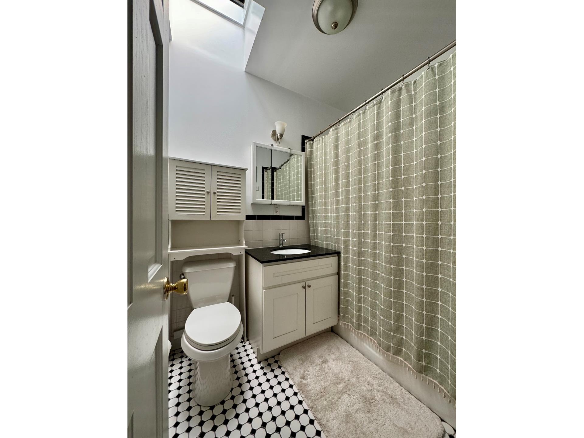 388 SACKETT Street 3