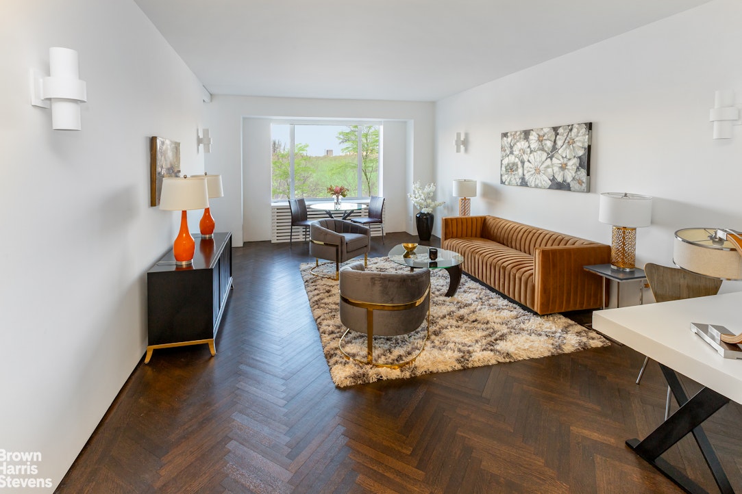 150 CENTRAL Park S 602