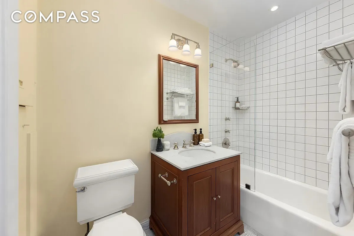 180 E 79th Street 14B