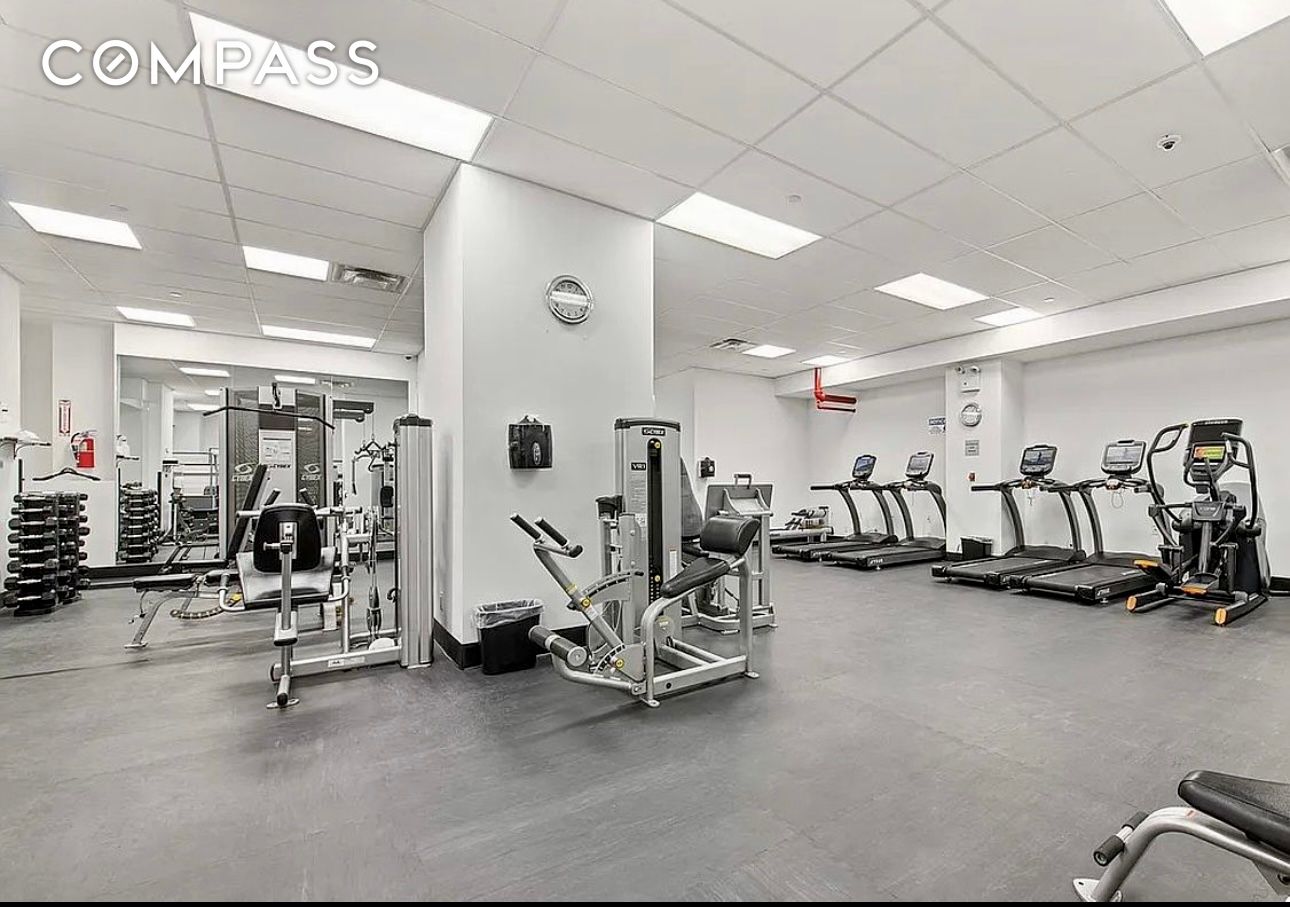 400 E 56th Street 38S
