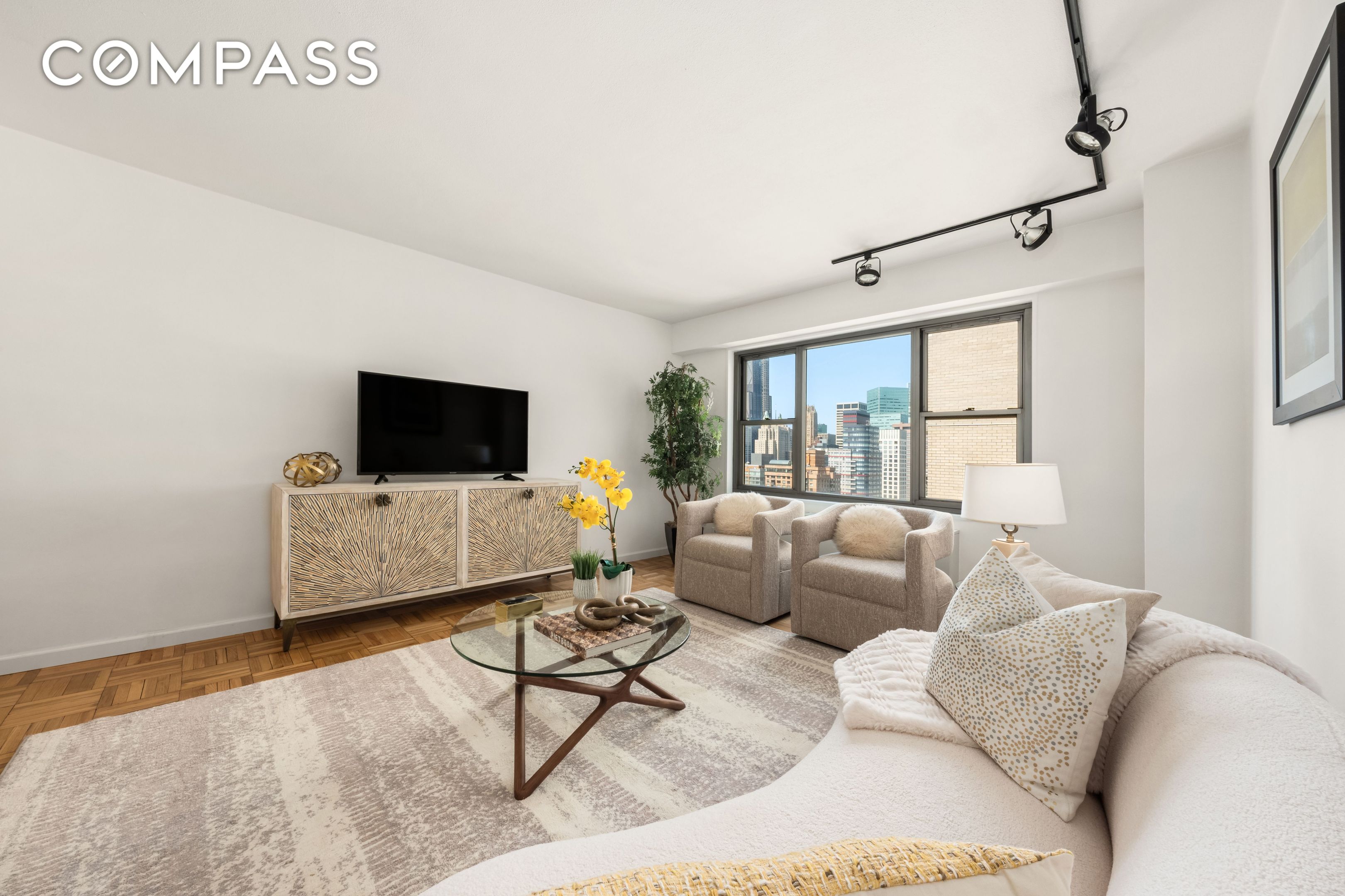 400 E 56th Street 38S