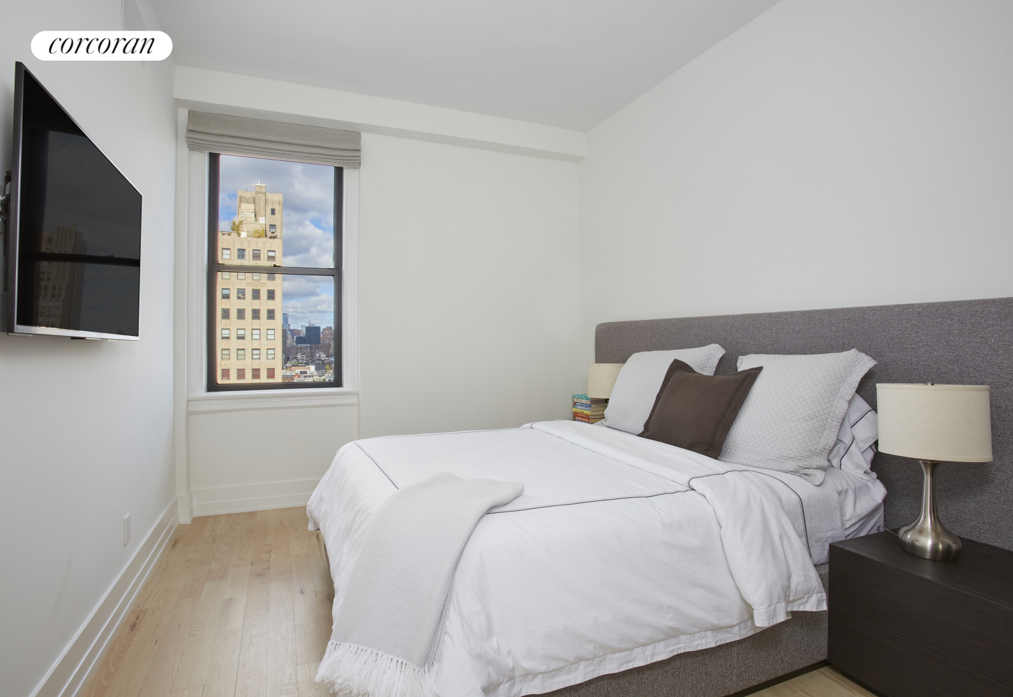 66 LEONARD Street 12A