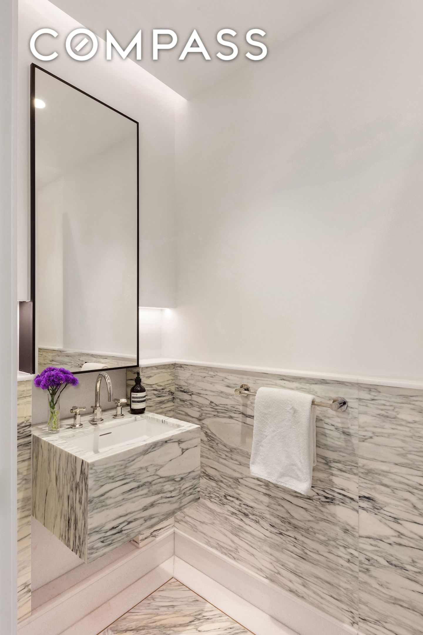 500 W 18th Street EAST 19E