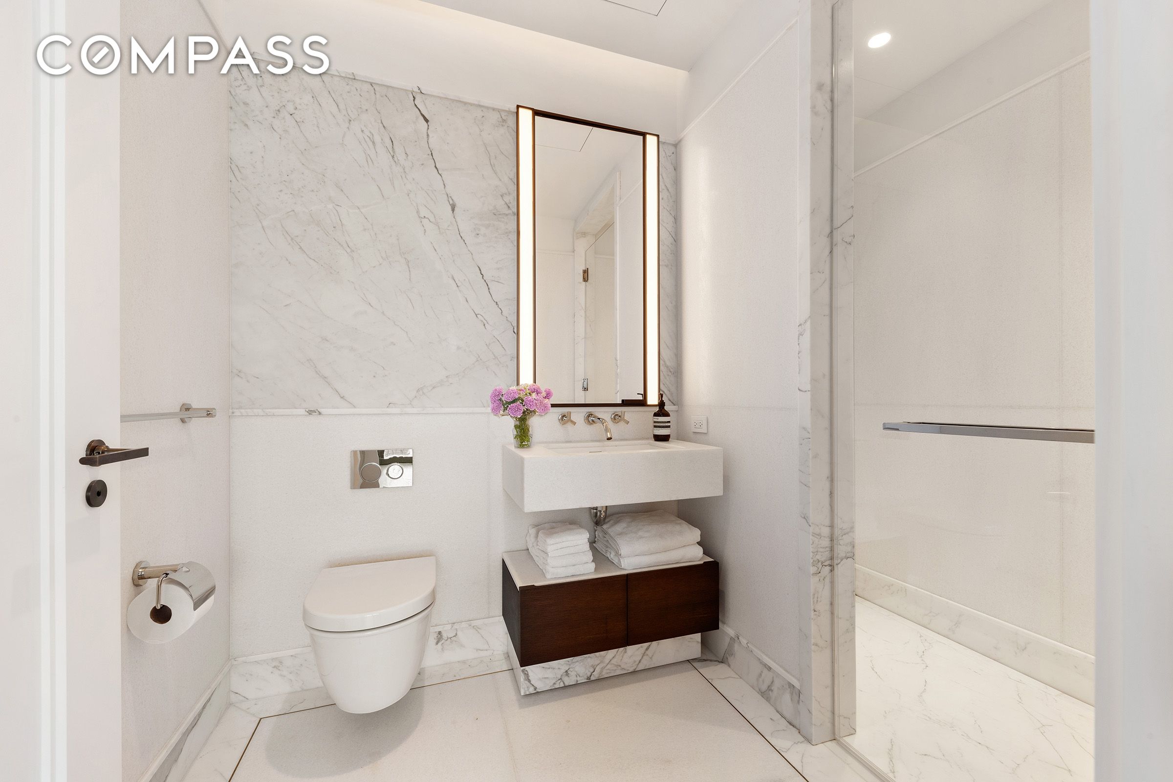 500 W 18th Street EAST 19E