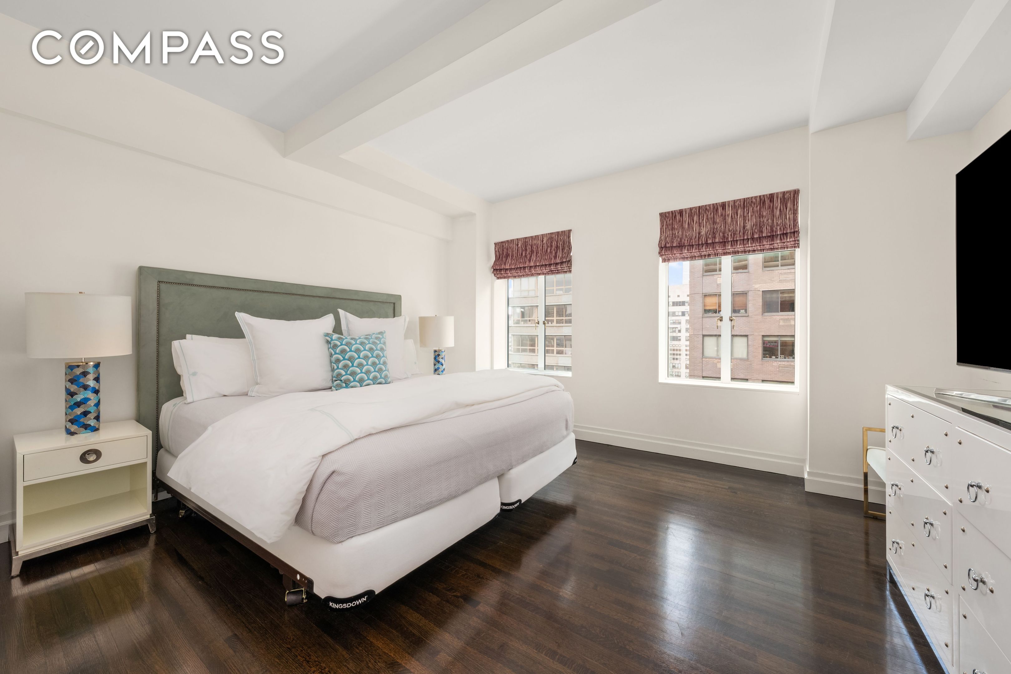 737 Park Avenue 19A