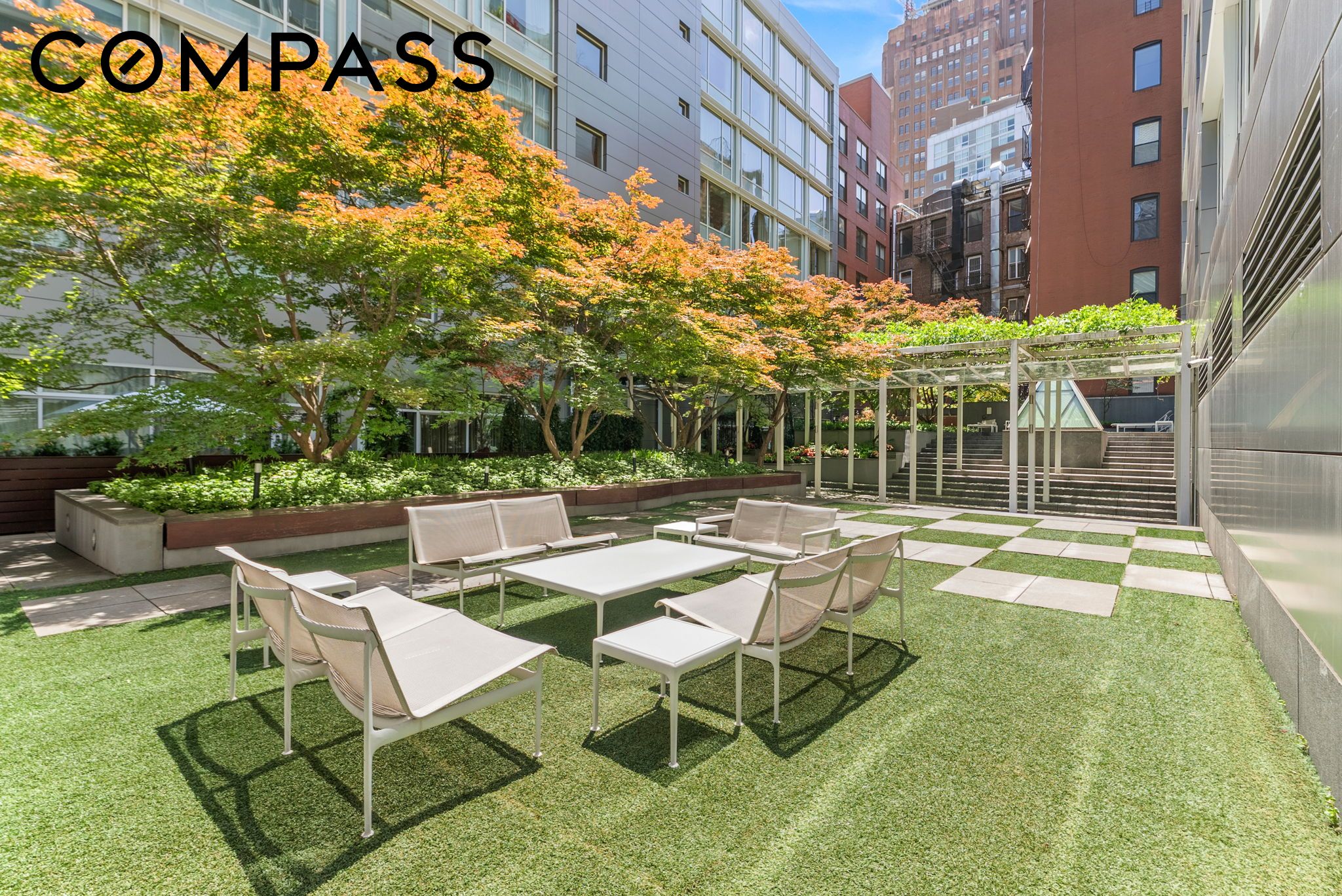 311 W Broadway 7G