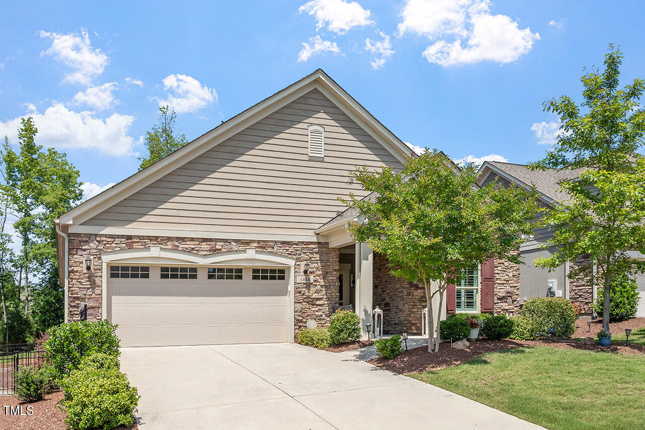 1414 Abbotsford Way