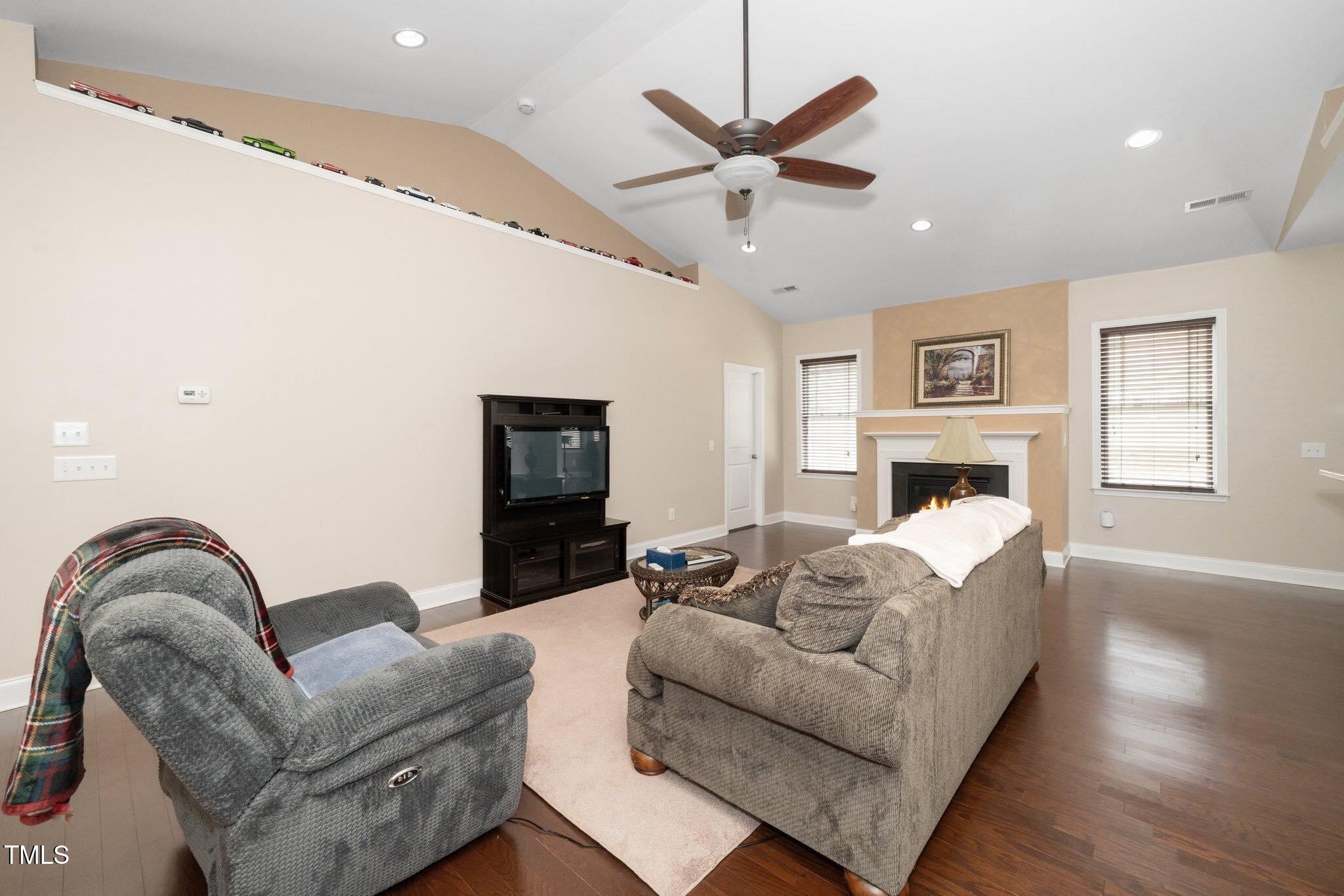 2033 Buck Corner Lane