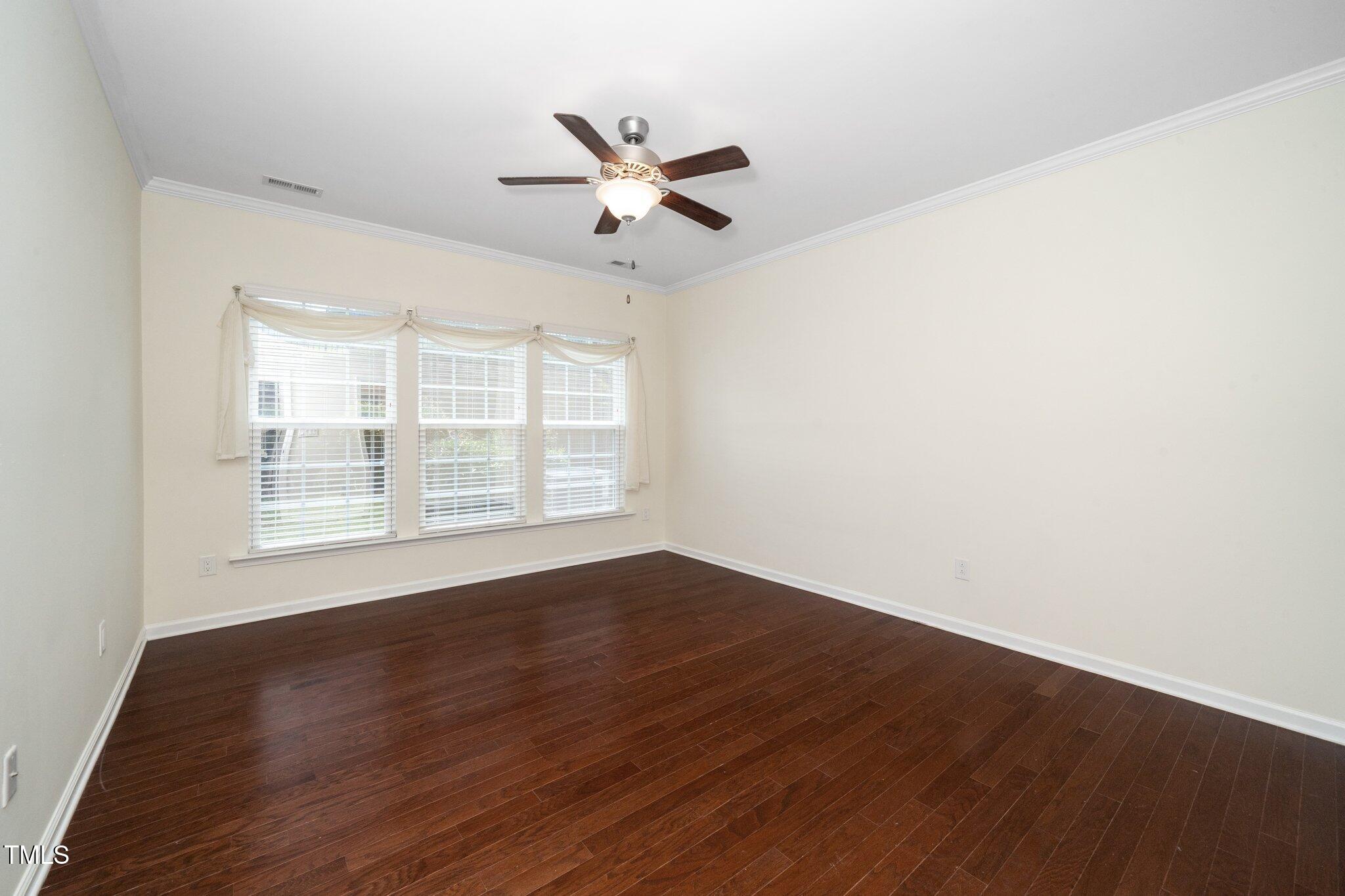 826 Downfield Lane
