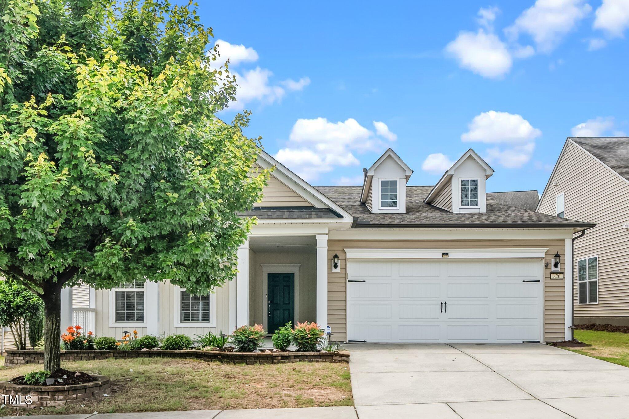 826 Downfield Lane