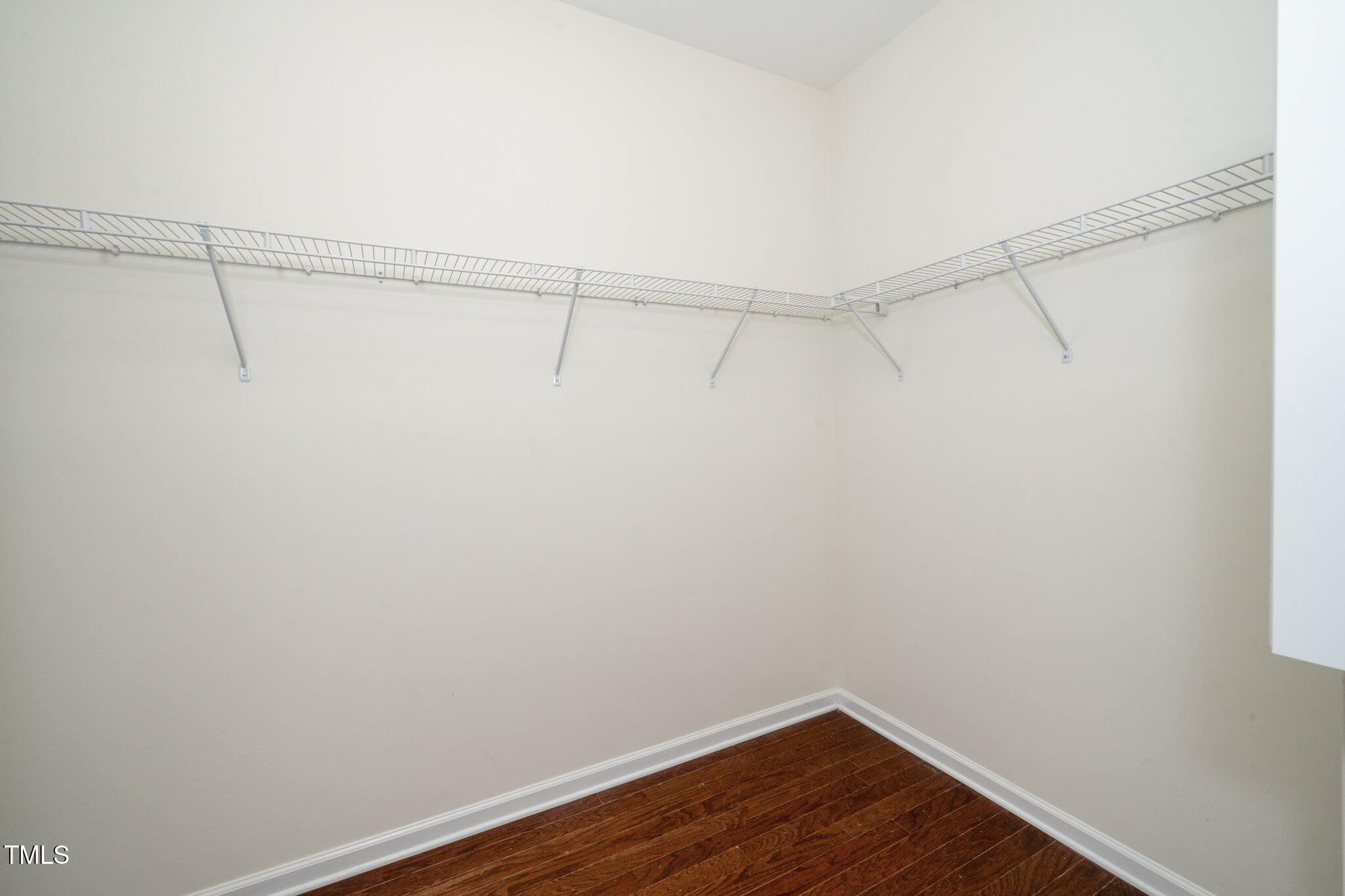 826 Downfield Lane
