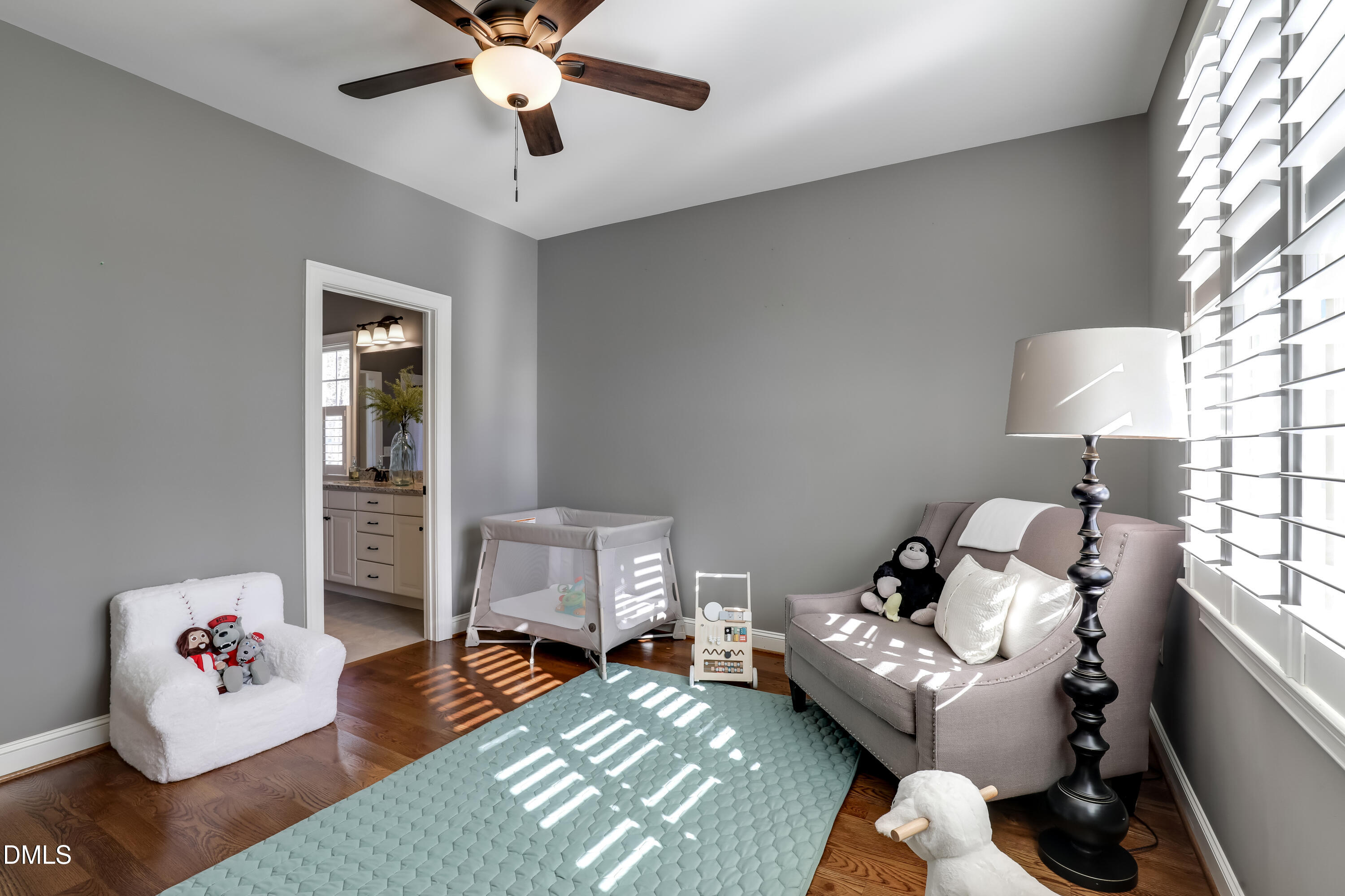 2516 Maroni Drive