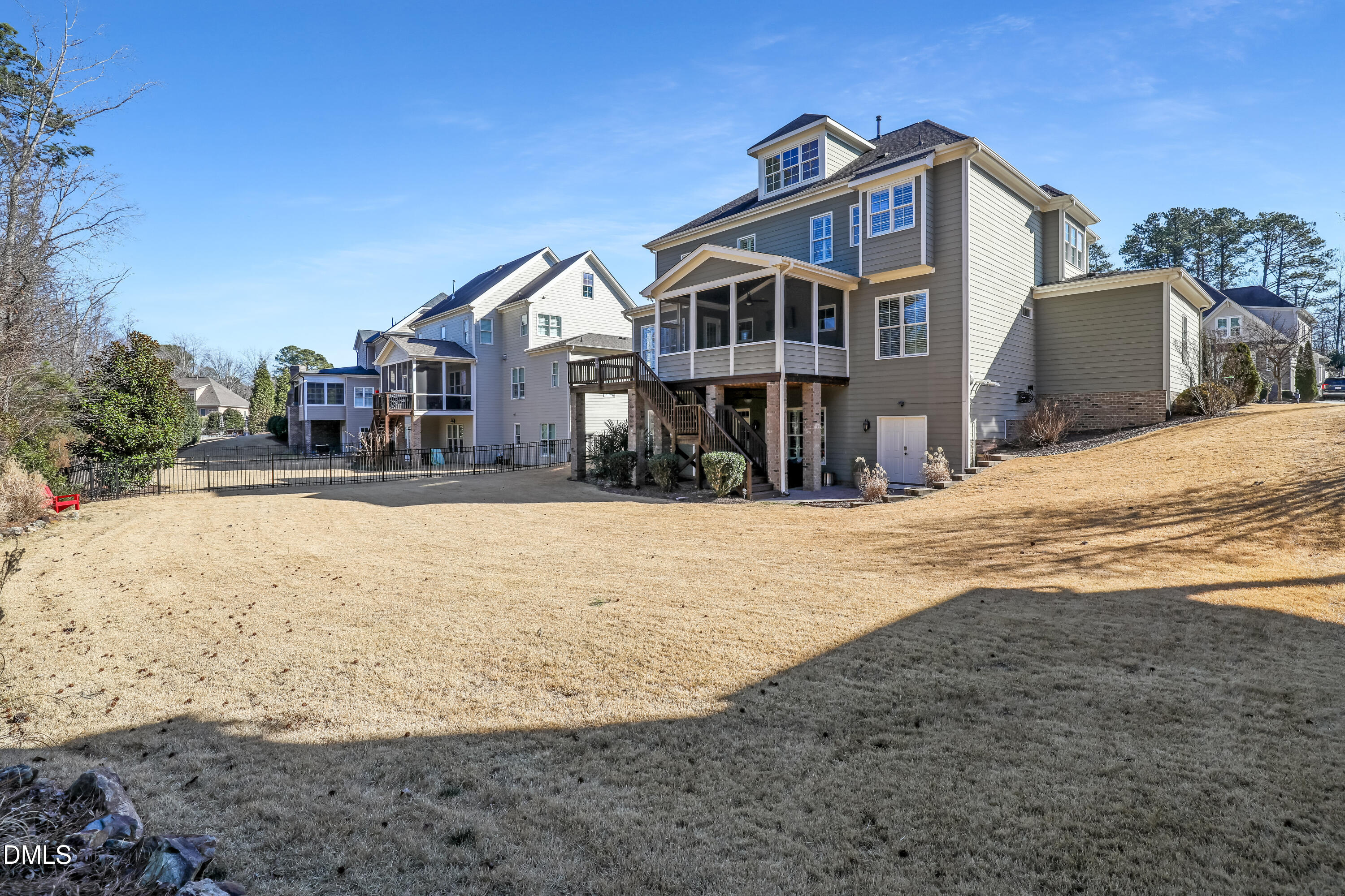 2516 Maroni Drive