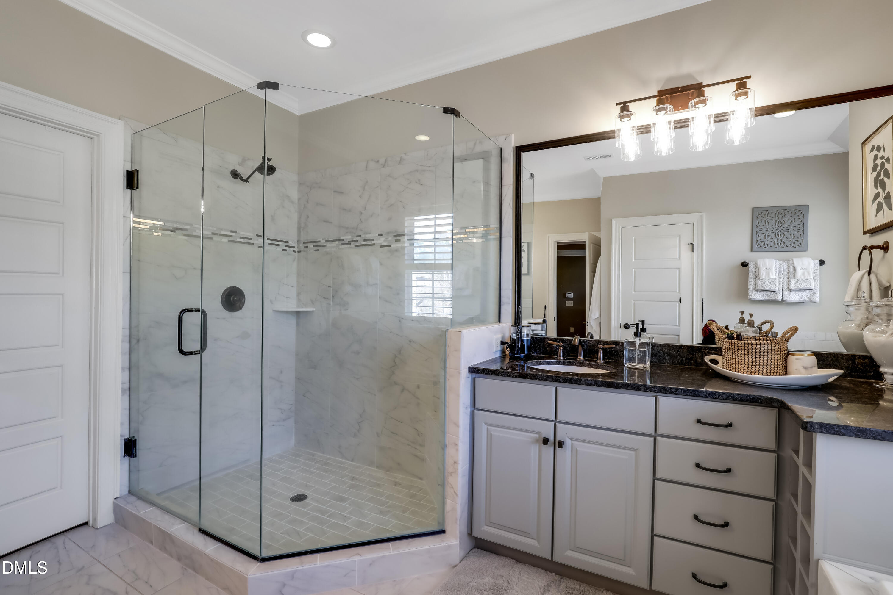 2516 Maroni Drive