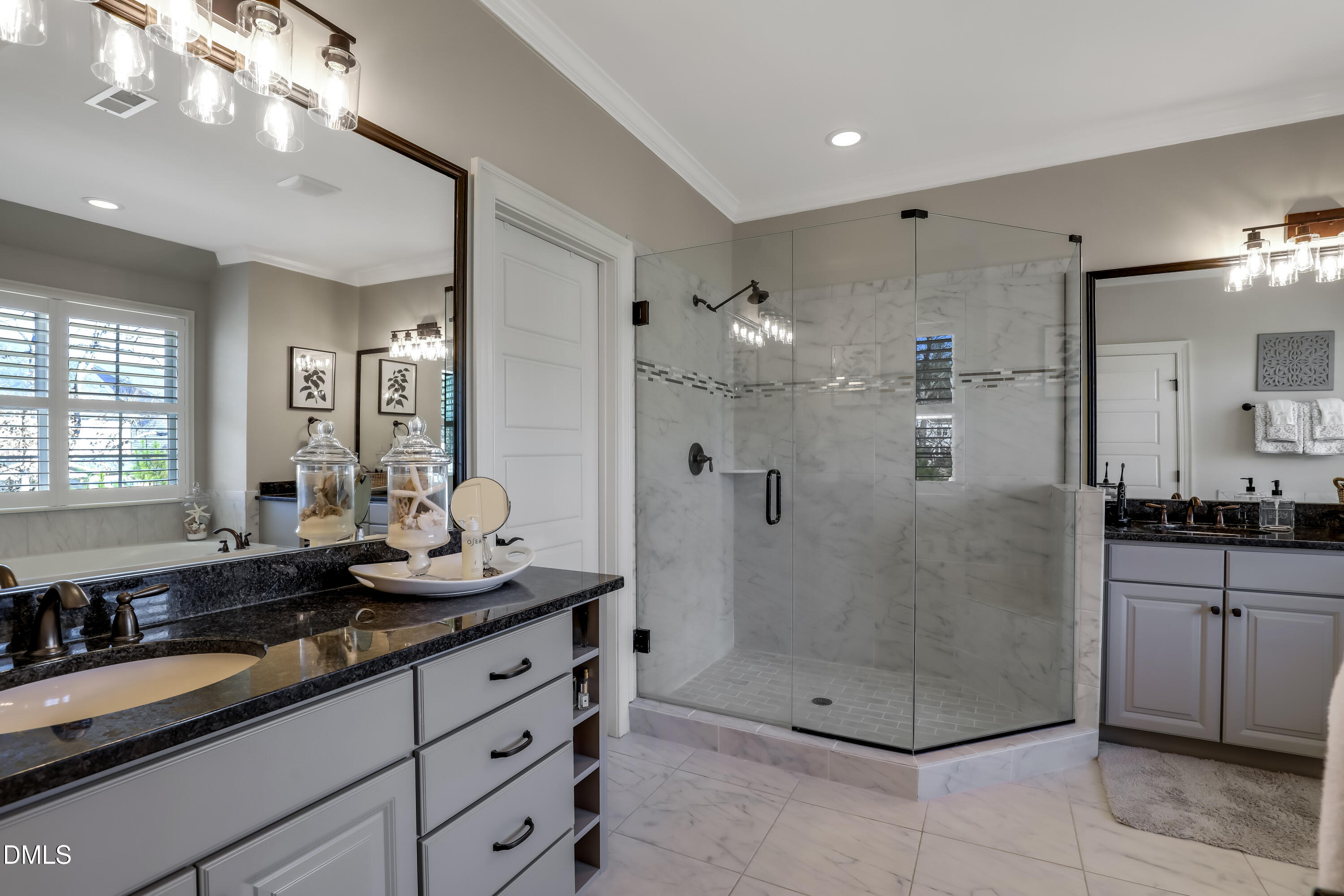 2516 Maroni Drive