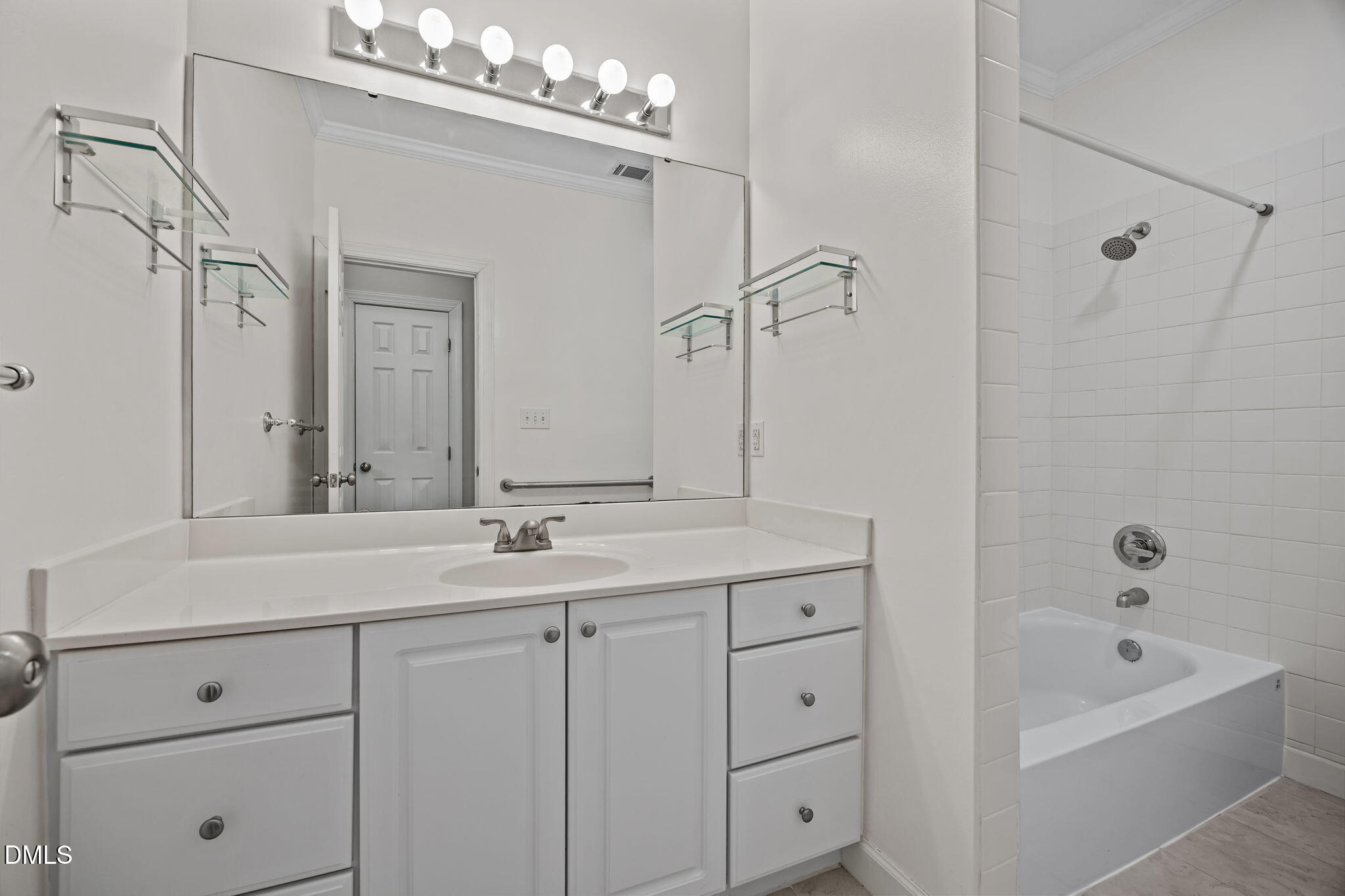 312 Lord Byron Court
