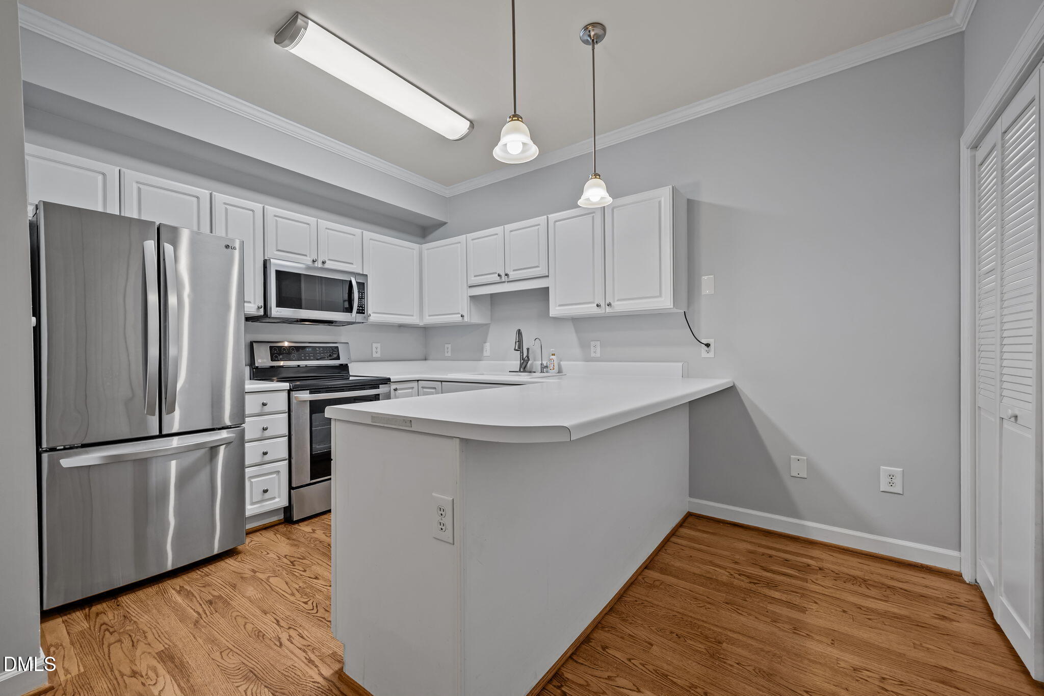 312 Lord Byron Court