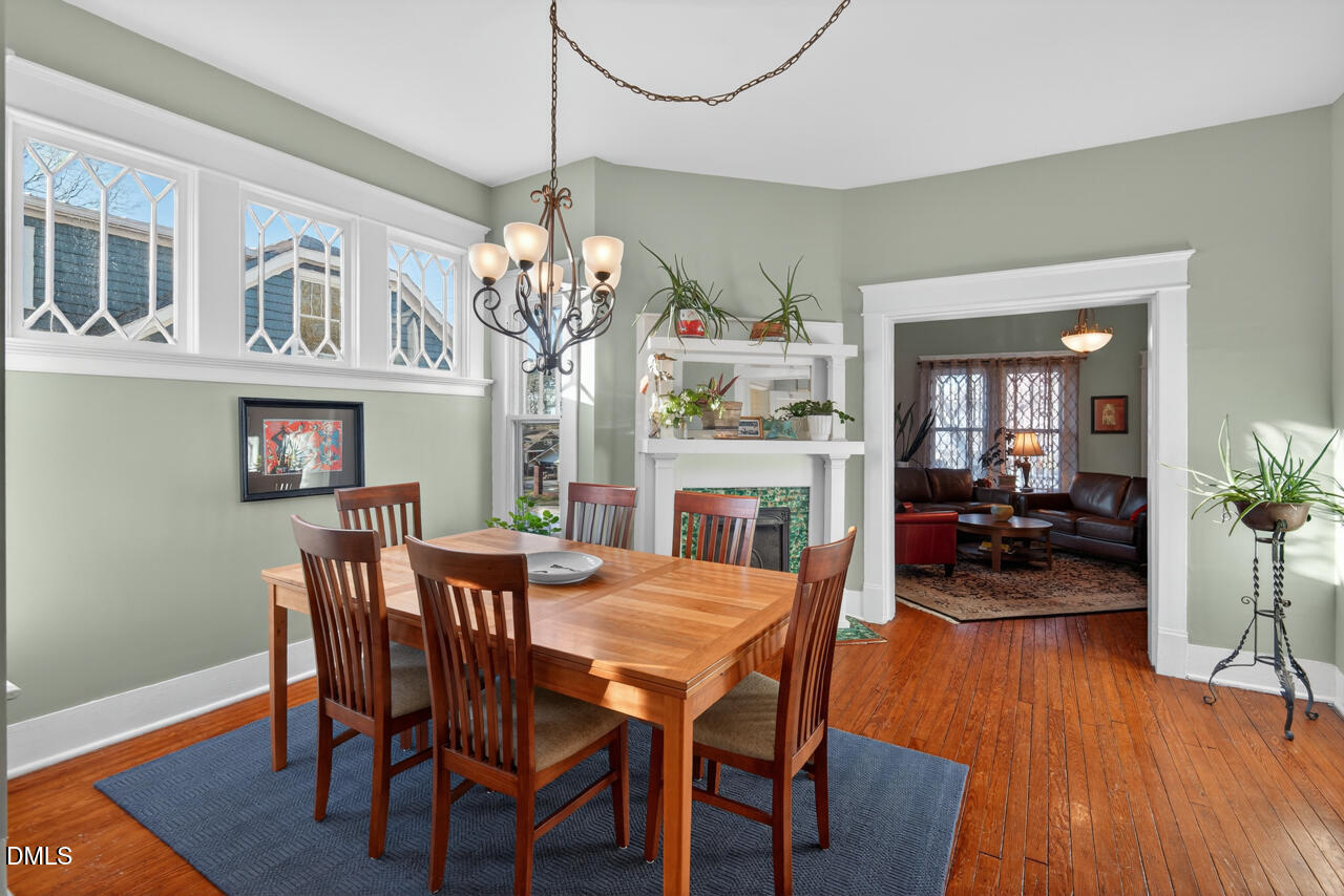 119 W Lynch Street