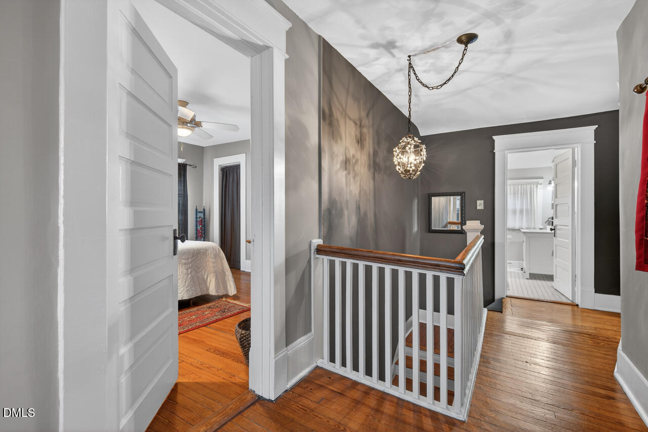 119 W Lynch Street