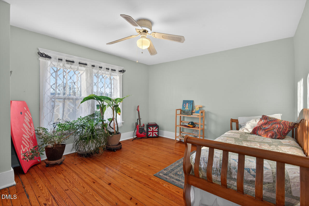 119 W Lynch Street
