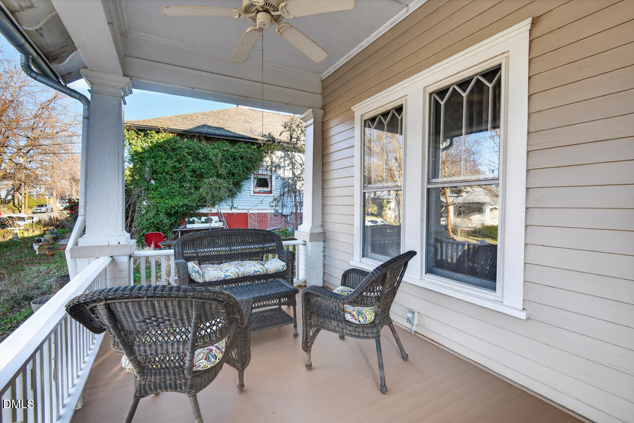 119 W Lynch Street