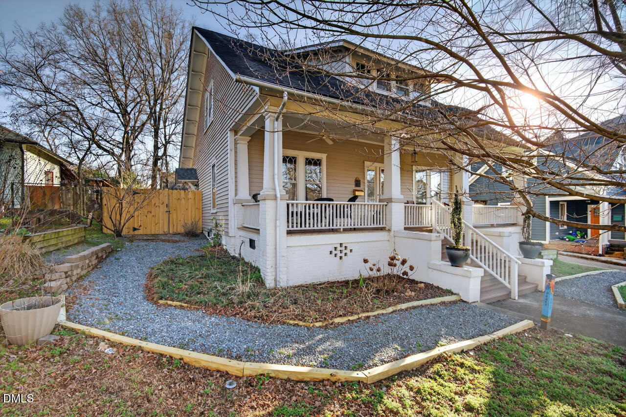 119 W Lynch Street
