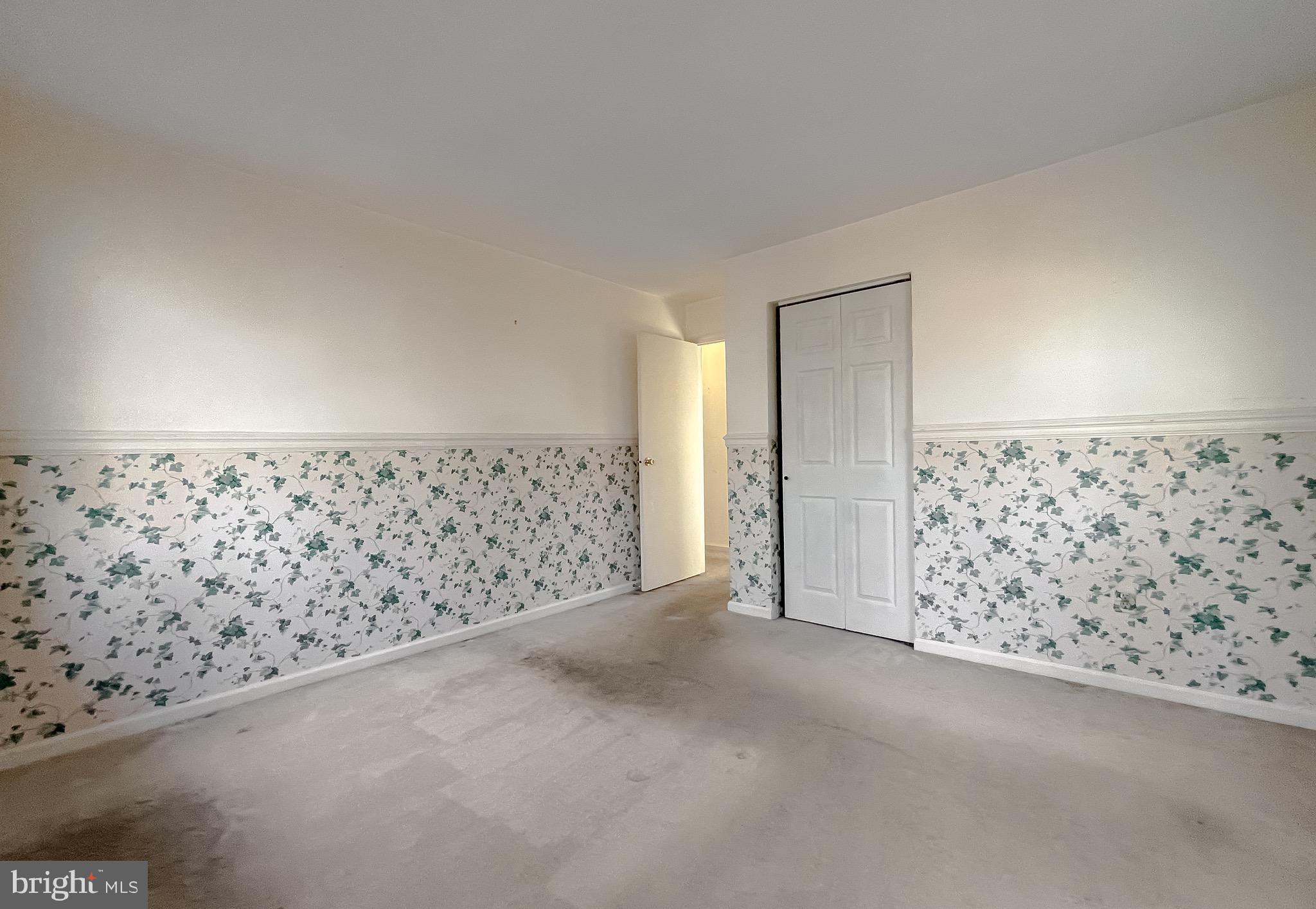 1270 HOLLYBERRY COURT
