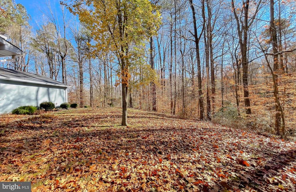 1270 HOLLYBERRY COURT