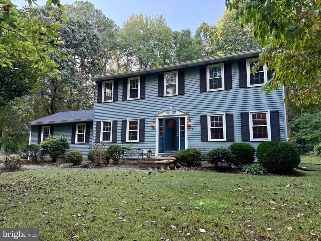 1270 HOLLYBERRY COURT