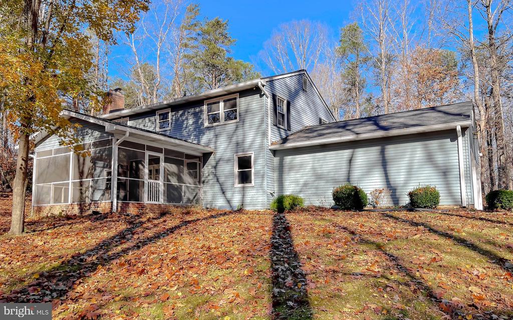 1270 HOLLYBERRY COURT