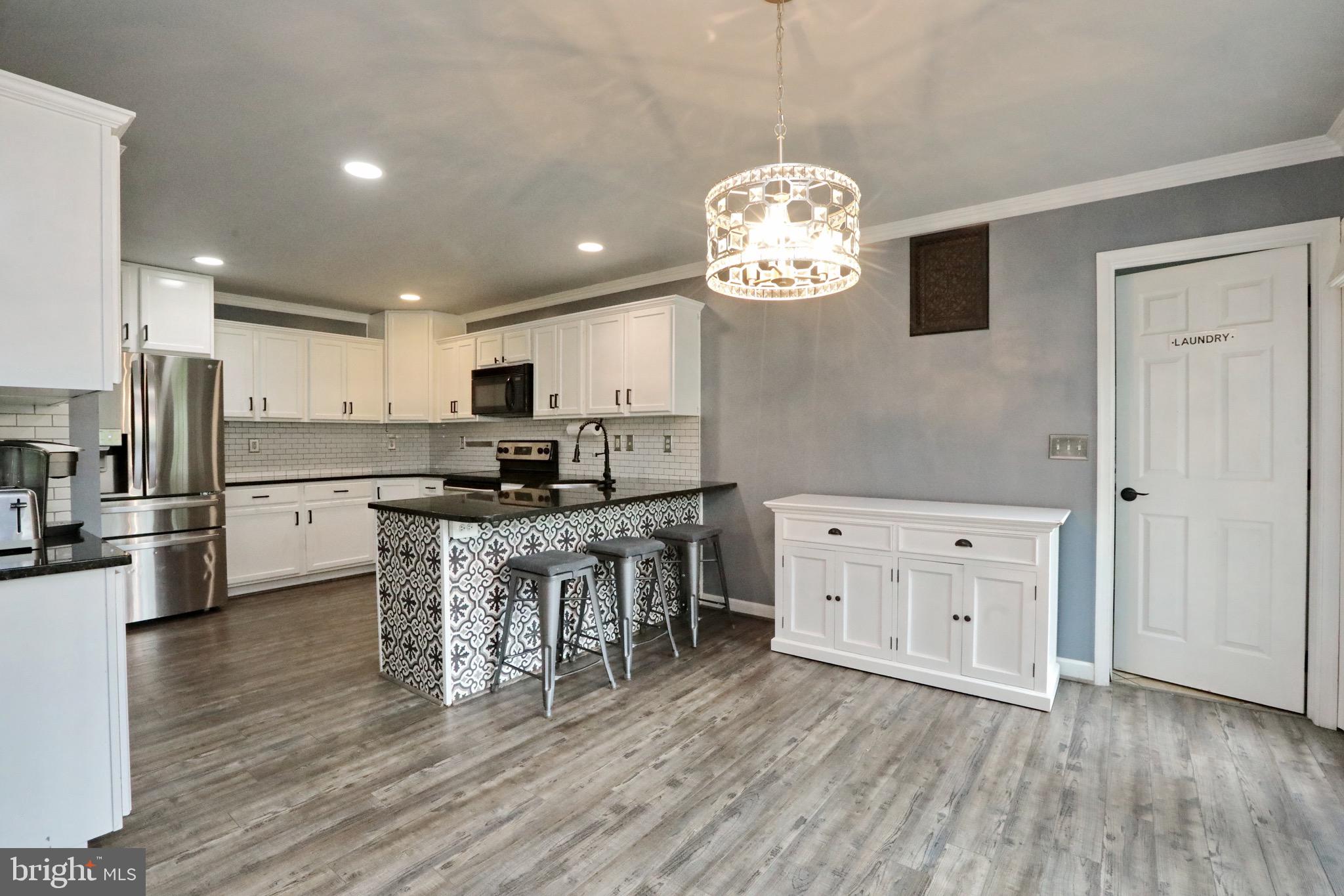 11520 HONEYSUCKLE COURT