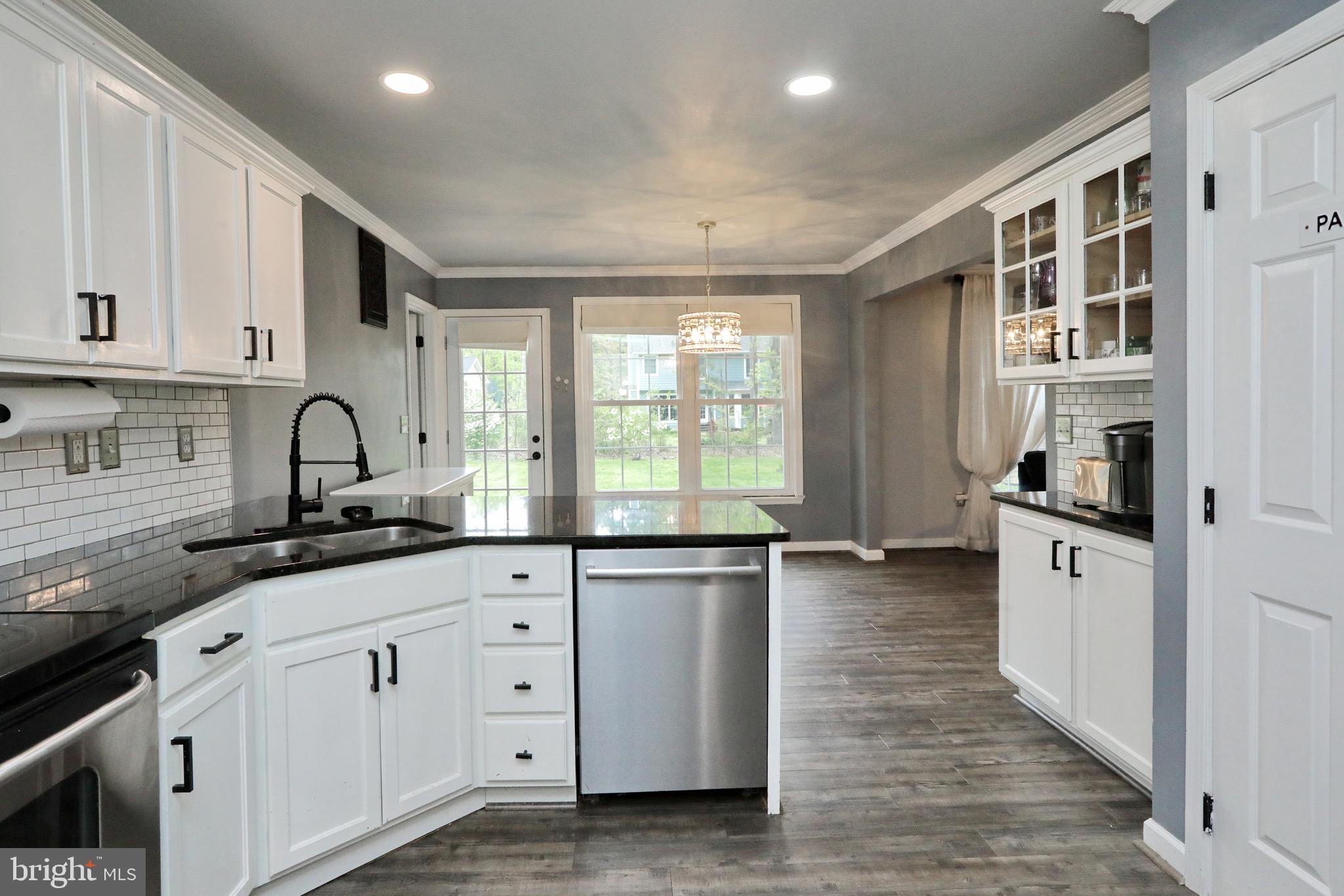 11520 HONEYSUCKLE COURT