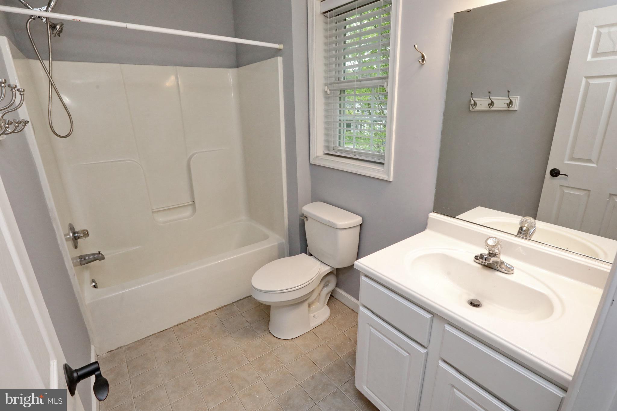 11520 HONEYSUCKLE COURT