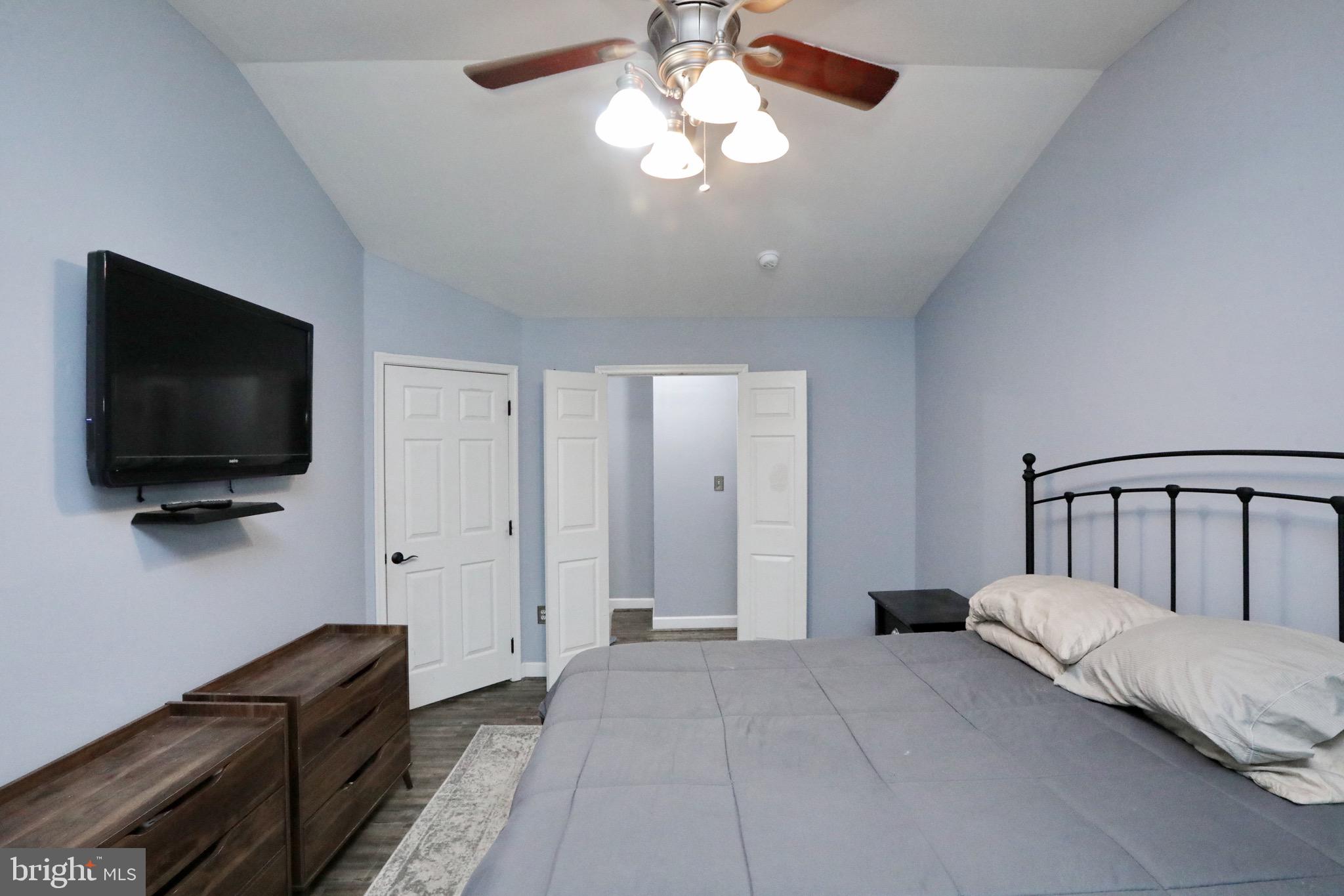 11520 HONEYSUCKLE COURT