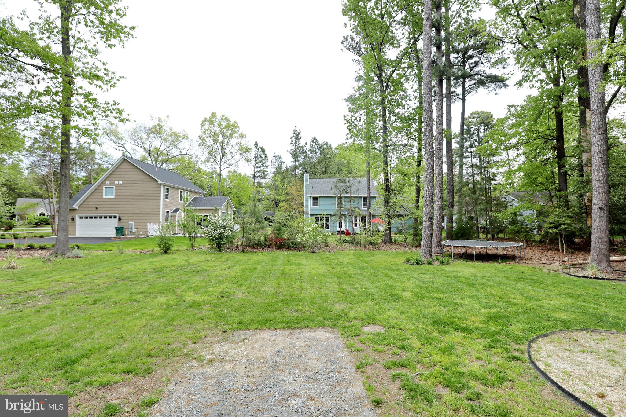 11520 HONEYSUCKLE COURT