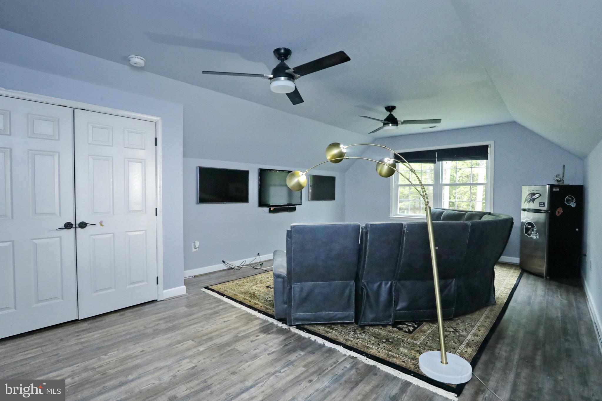 11520 HONEYSUCKLE COURT