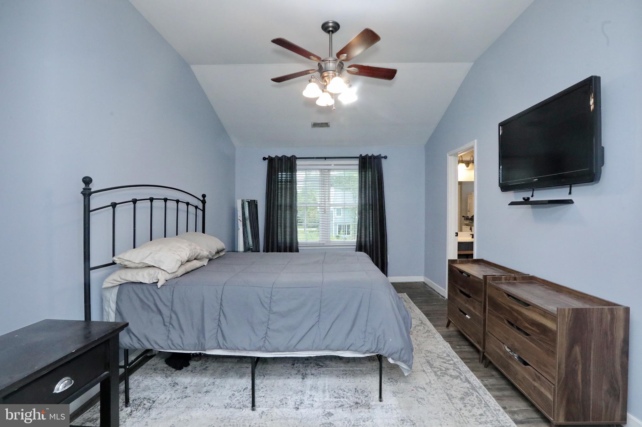 11520 HONEYSUCKLE COURT
