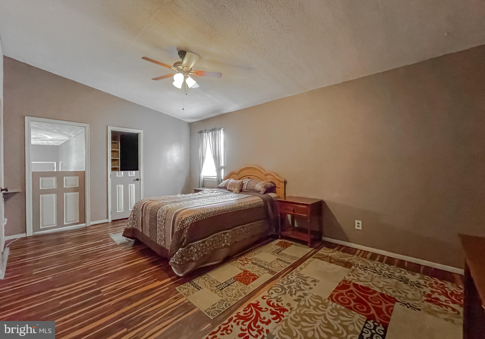 21338 LYNN DRIVE