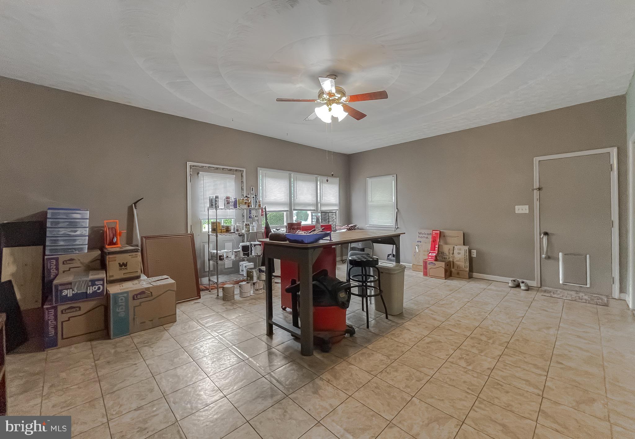21338 LYNN DRIVE