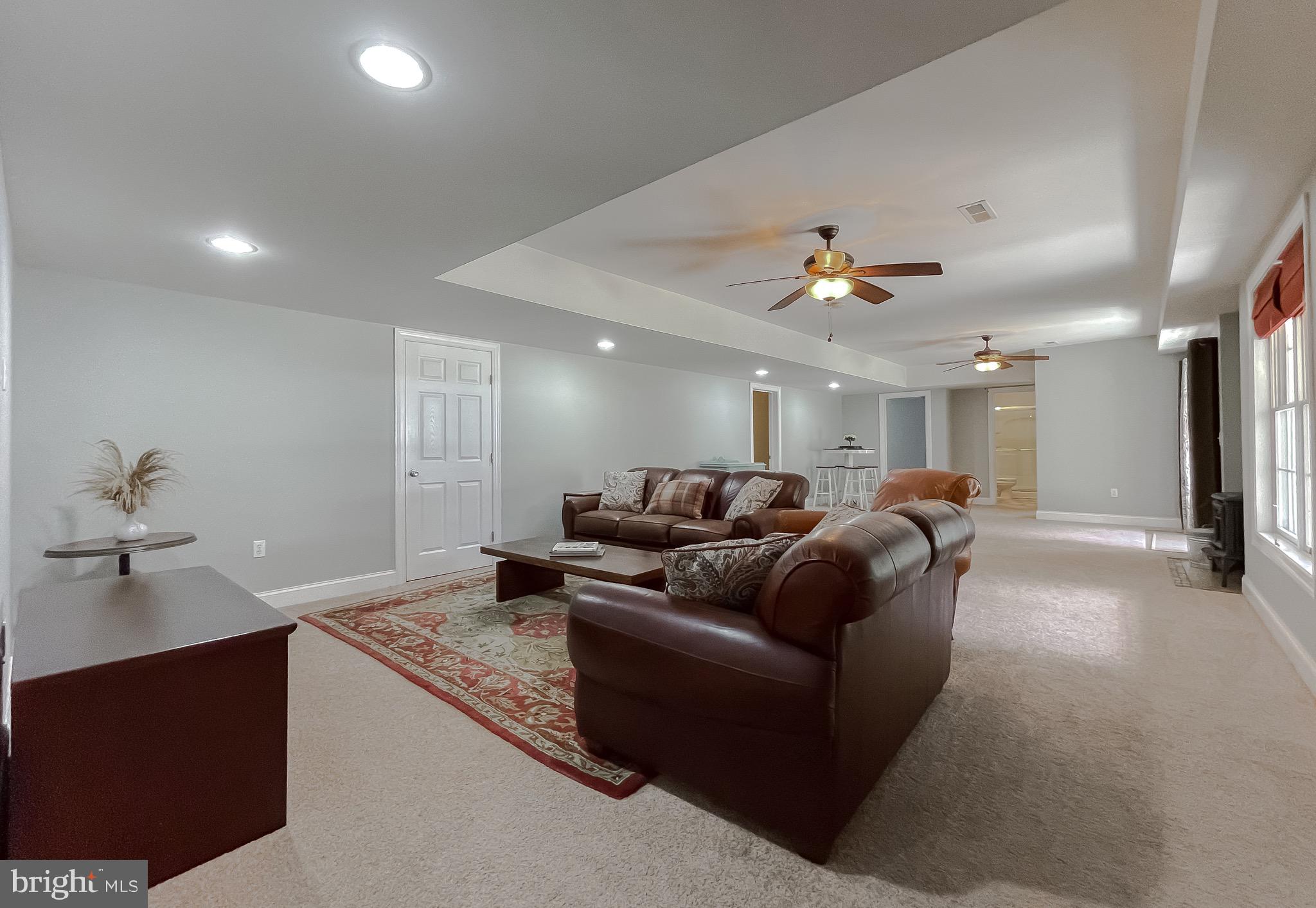 22430 HOOD LANE
