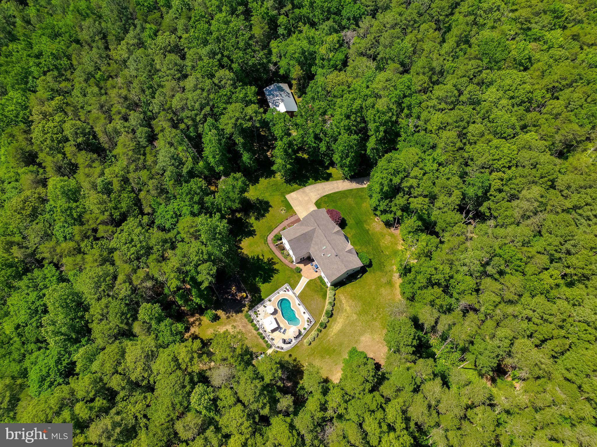 22430 HOOD LANE