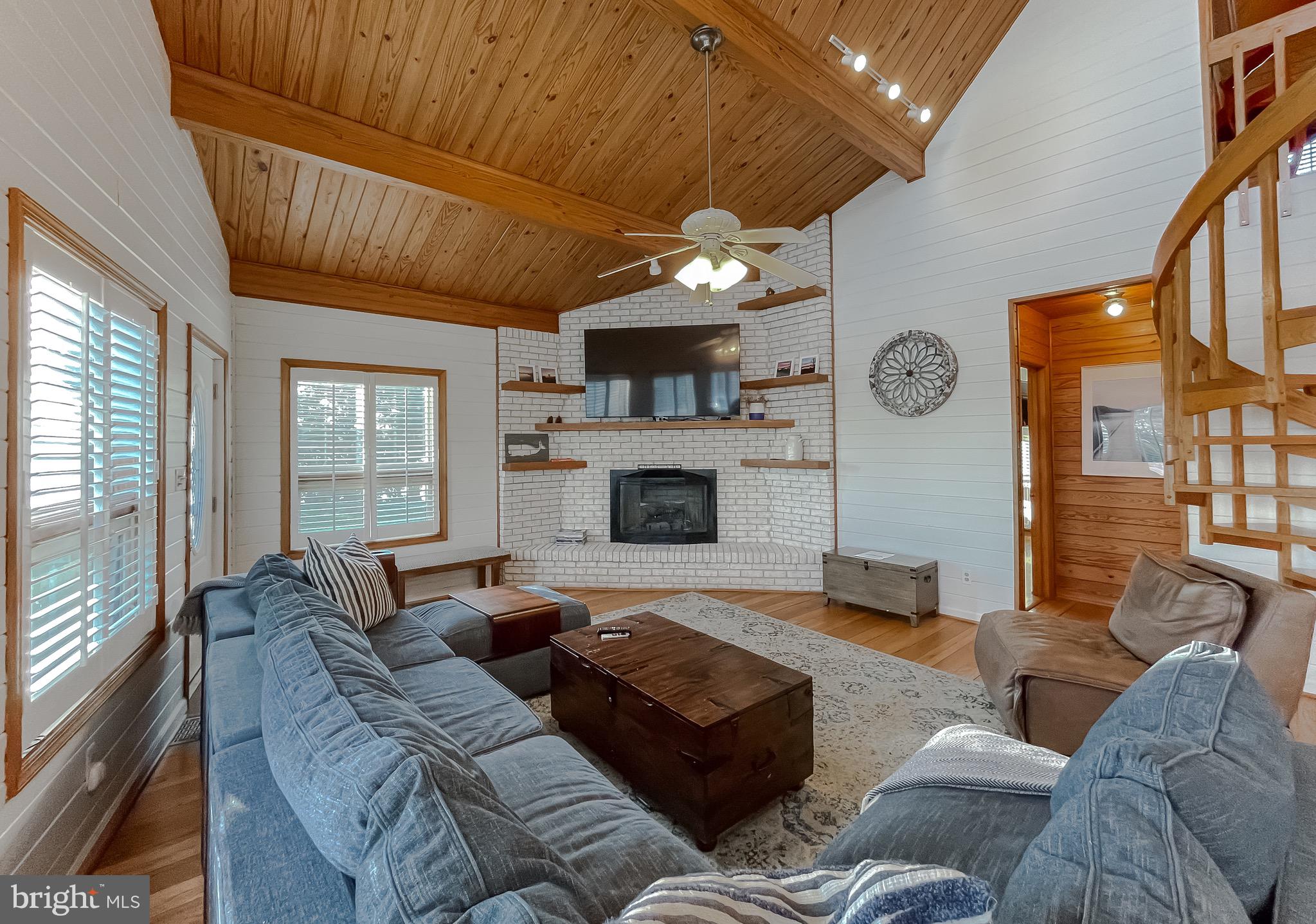 50166 DOVE COVE ROAD