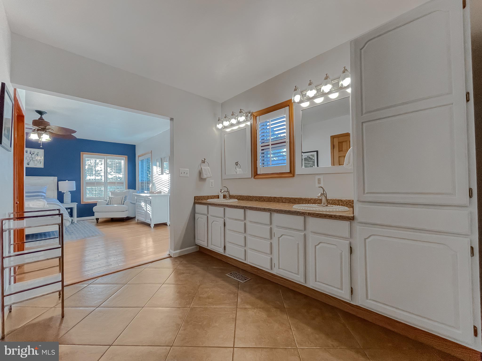50166 DOVE COVE ROAD