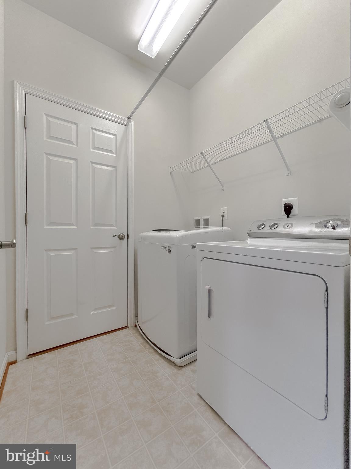 22916 SNOW LEOPARD DRIVE